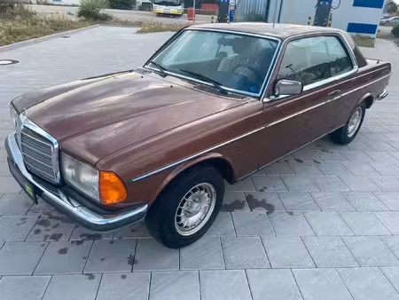 Mercedes-Benz Classe E 230 C