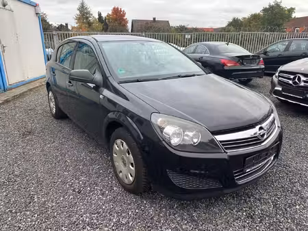 Opel Astra 1.4 90 Selection