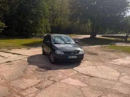 Opel Corsa 1.2 75