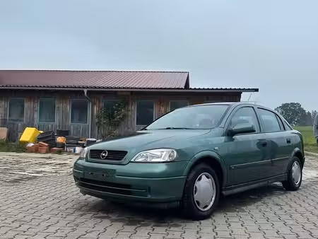 Opel Astra 1.6 75