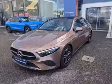 Mercedes-Benz Classe A A 200 1.3 163 Progressive Line