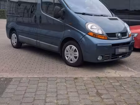 Renault Trafic 1.9 dCi 101