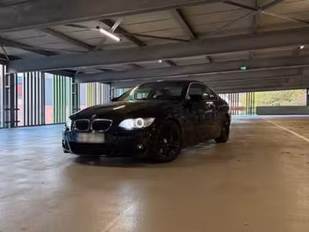 BMW Série 3 330d 3.0 231