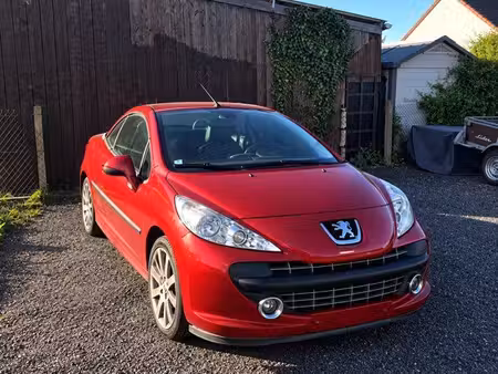 Peugeot 207 CC 1.6 THP 150