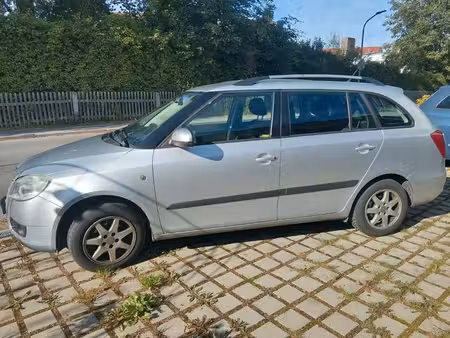 Škoda Fabia 1.6 105 Style