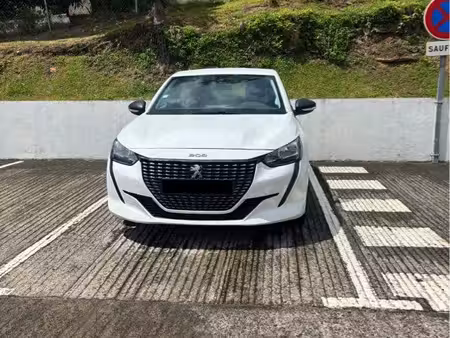 Peugeot 208 1.2 75