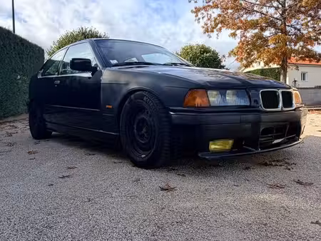 BMW Série 3 361i 1.9 105