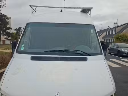 Mercedes-Benz Sprinter 211 2.2 109