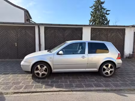 Volkswagen Golf 2.0 TDI 116