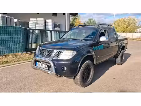 Nissan Navara Double Cab V6 3.0 dCi 231 Le 4x4