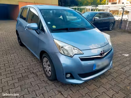 Toyota Verso-s 1.4 90 S