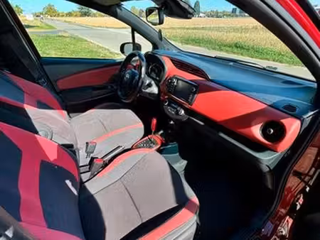 Toyota Yaris 1.5 101