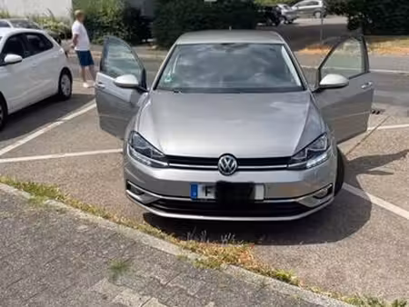 Volkswagen Golf 1.5 TSI 110