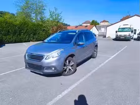 Peugeot 2008 1.6 HDi 120 Allure
