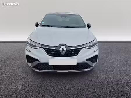 Renault Arkana E-Tech 1.6 145 RS Line