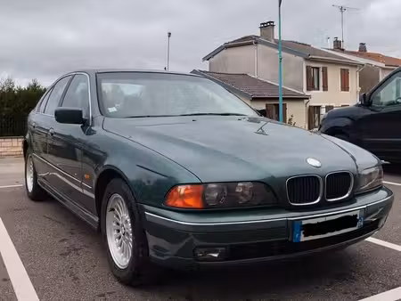 BMW Série 5 528i 2.8 193