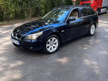 BMW Série 5 530d 3.0 218