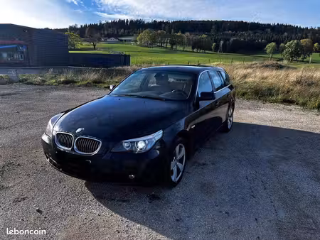 BMW Série 5 530d 3.0 231