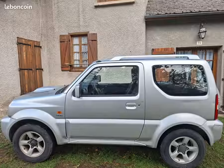 Suzuki Jimny 1.5 86 4x4
