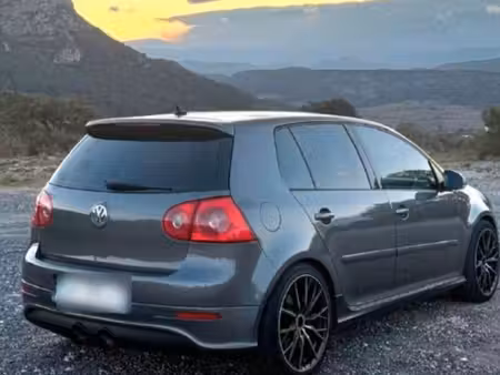 Volkswagen Golf GTI 2.0 200