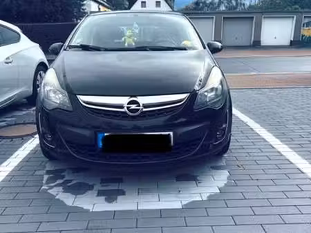 Opel Corsa 1.4 101 Color Edition