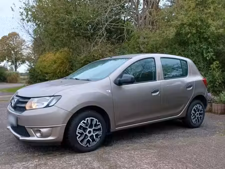 Dacia Sandero 1.2 75
