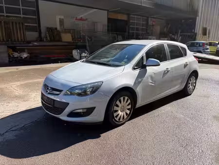 Opel Astra 1.4 140 Energy