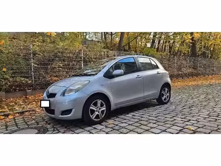 Toyota Yaris 1.4 101 L
