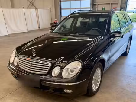 Mercedes-Benz Classe E E 240 V6 2.6 177