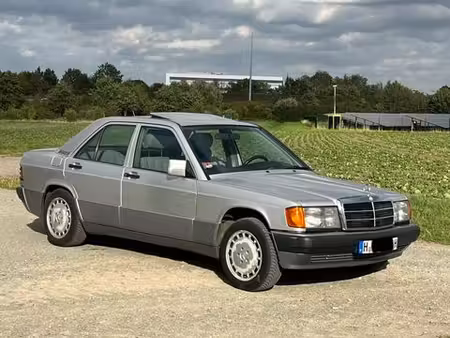 Mercedes-Benz 190 2.5