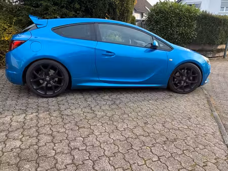 Opel Astra OPC 1.4 OPC Line