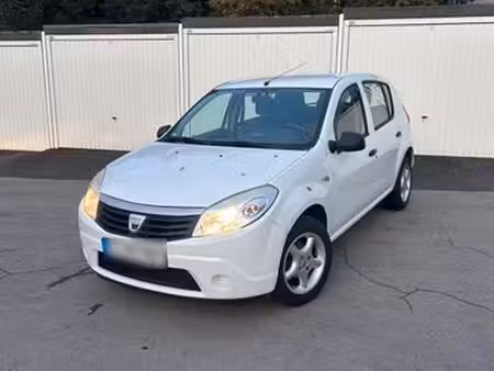 Dacia Sandero 1.4 75