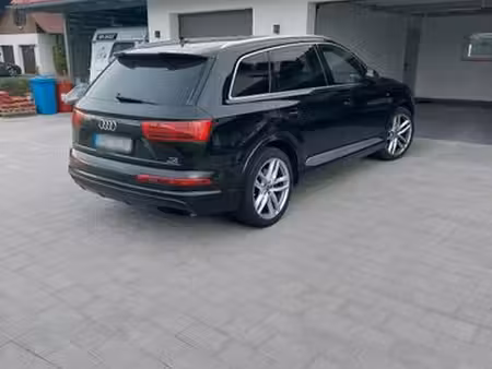 Audi Q7 V6 3.0 TDI 272 quattro