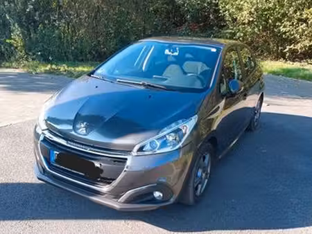 Peugeot 208 1.2 82