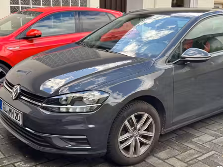 Volkswagen Golf 1.0 TSI Confortline