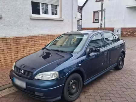 Opel Astra 1.6 100
