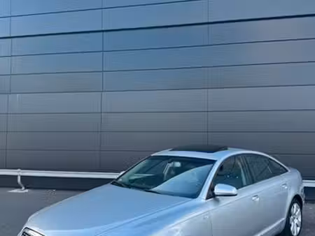 Audi A6 V6 2.4 177