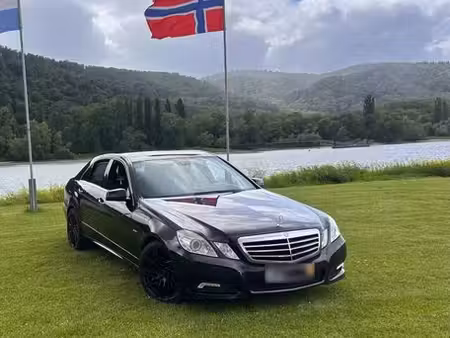 Mercedes-Benz Classe E E 220 190