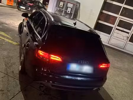 Audi A4 V6 3.0 TDI S line quattro