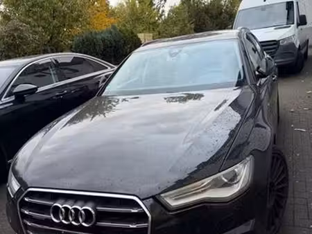 Audi A6 quattro