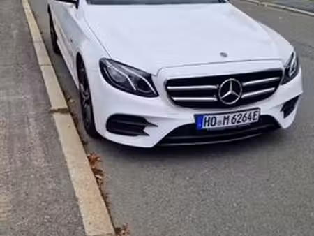 Mercedes-Benz Classe E E 300 AMG Line