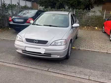 Opel Astra 1.6 100