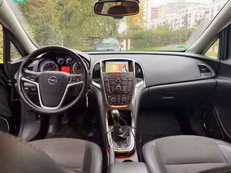 Opel Astra 2.0 CDTI 165 Innovation