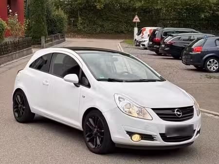 Opel Corsa 1.4 90