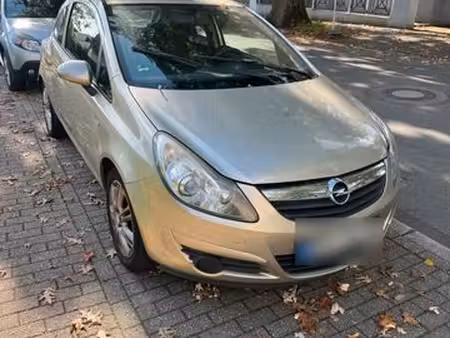 Opel Corsa 1.2 80