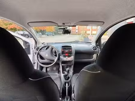 Peugeot 107 1.0 VTi 68