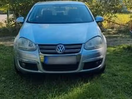 Volkswagen Jetta 1.6 102