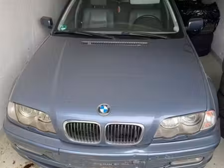 BMW Série 3 330i 3.0 231