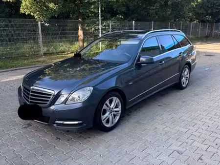 Mercedes-Benz Classe E E 250 2.1 150