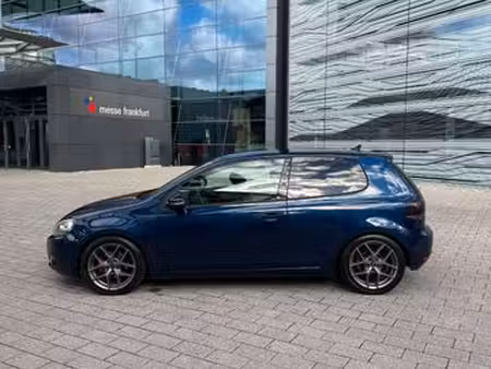 Volkswagen Golf 1.6 102 Confortline